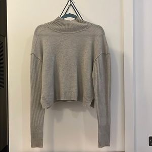 Free People 100% cashmere sweater- medium